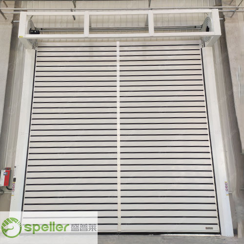 硬質(zhì)快速門